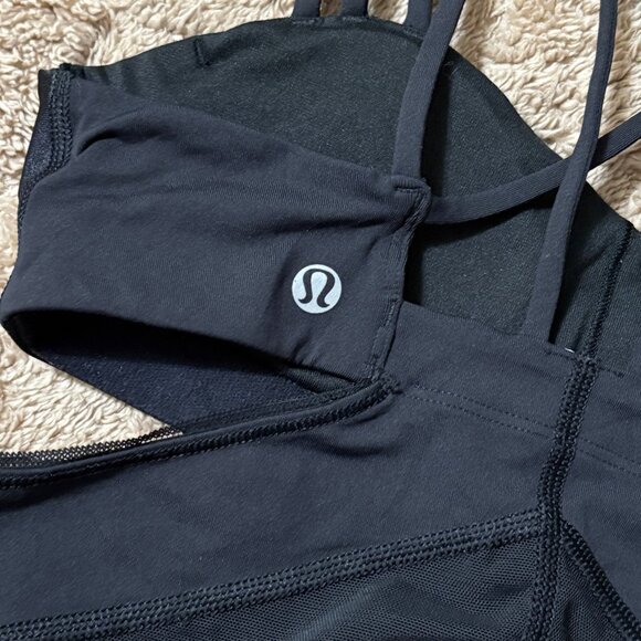 Lululemon Exquisite Bra Strappy Cross Back Luxtreme Mesh Black Yoga Fitness 4 - Picture 4 of 8